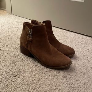 Steve Madden booties size 7
